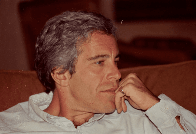 Justiça dos EUA divulga suposta carta de suicídio de Jeffrey Epstein; leia Justiça dos EUA divulga suposta carta de suicídio de Jeffrey Epstein; leia