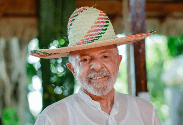 Presidente Lula durante visita a moradores das comunidades ribeirinhas da Floresta Nacional do Tapajós | Foto: Ricardo Stuckert/PR - 02.11.2025