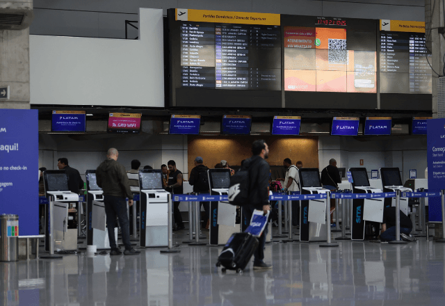 Movimento no Aeroporto de Guarulhos | Foto: Paulo Pinto/Agência Brasil - 21.10.2025