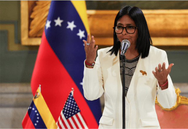 Trump Se Reunira Com Presidente Interina Da Venezuela Em Ny