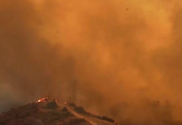 Crise climática vem intensificando incêndios florestais no país | Reprodução