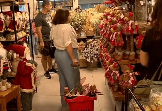 Até dezembro, 63% dos shoppings do Brasil esperam abrir 125 mil vagas temporárias, conforme dados da Associação Brasileira de Shopping Centers