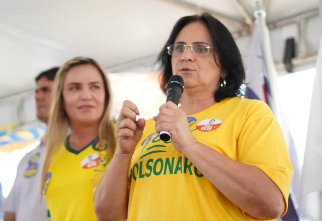 Ex-ministra Damares Alves é eleita senadora pelo Distrito Federal Ex-ministra Damares Alves é eleita senadora pelo Distrito Federal
