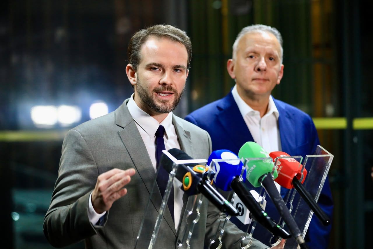 Durigan volta a criticar adiamento da reforma tributária