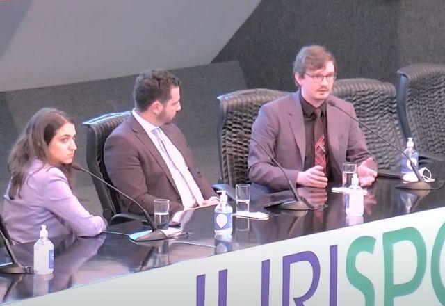 Debatedores em evento da ANDD