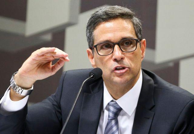 Decisão dos juros
