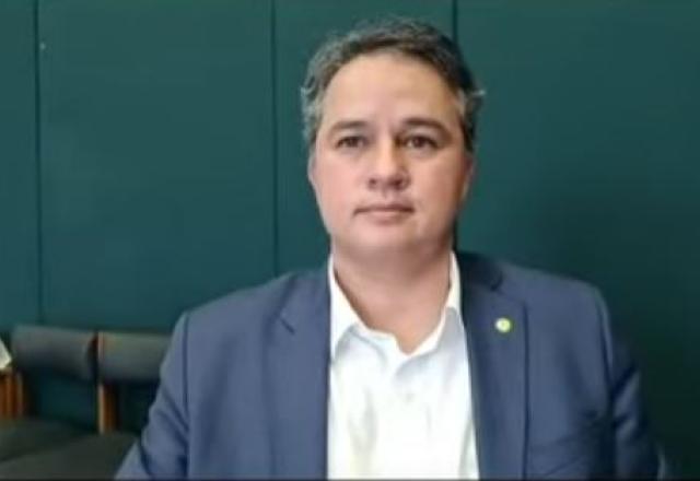 Decisões como esta só serão tomadas após o encerramento da janela partidária, disse Efraim Filho (PB)