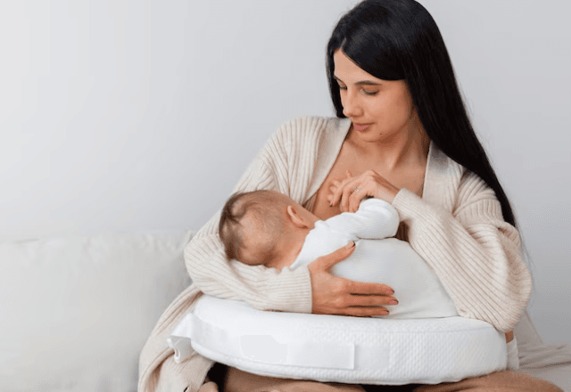 Depressão pós-parto atinge cerca de uma a cada sete mulheres, segundo a OMS | Freepik