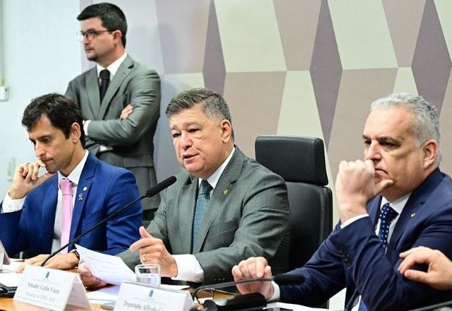 CPMI do INSS aprova requerimento para ouvir todos os ex-ministros da Previdência desde 2015