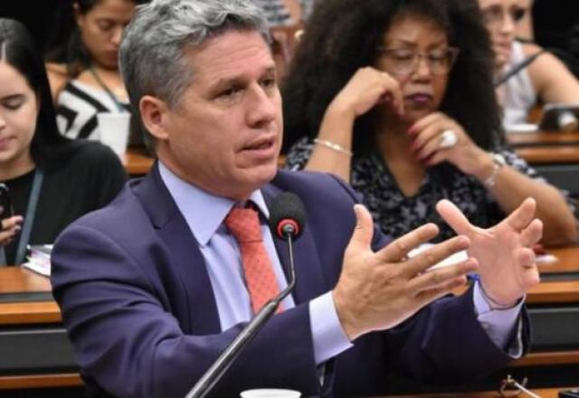 Deputado Paulo Teixeira