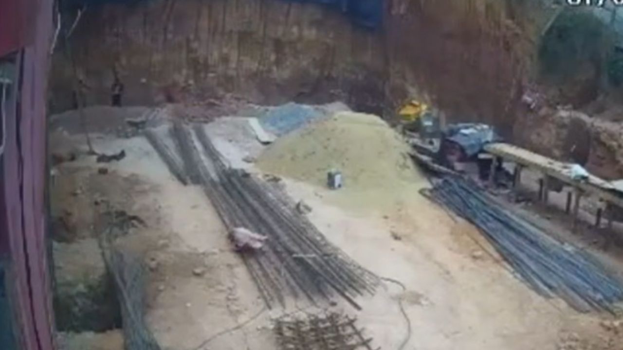 Video Mostra Deslizamento Que Matou 4 Pessoas Em Obra No Es