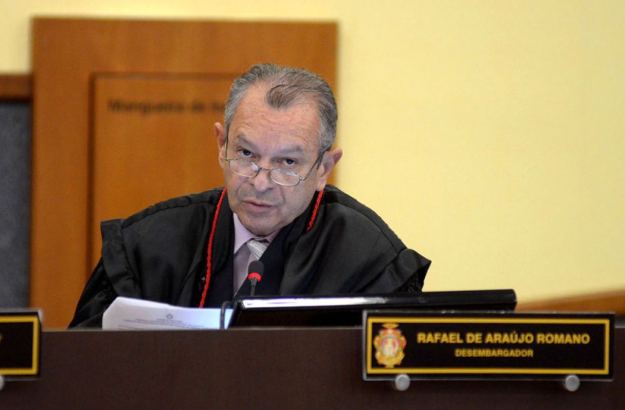 Desembargador aposentado Rafael de Araújo Romano, de 81 anos | TJAM/Reprodução