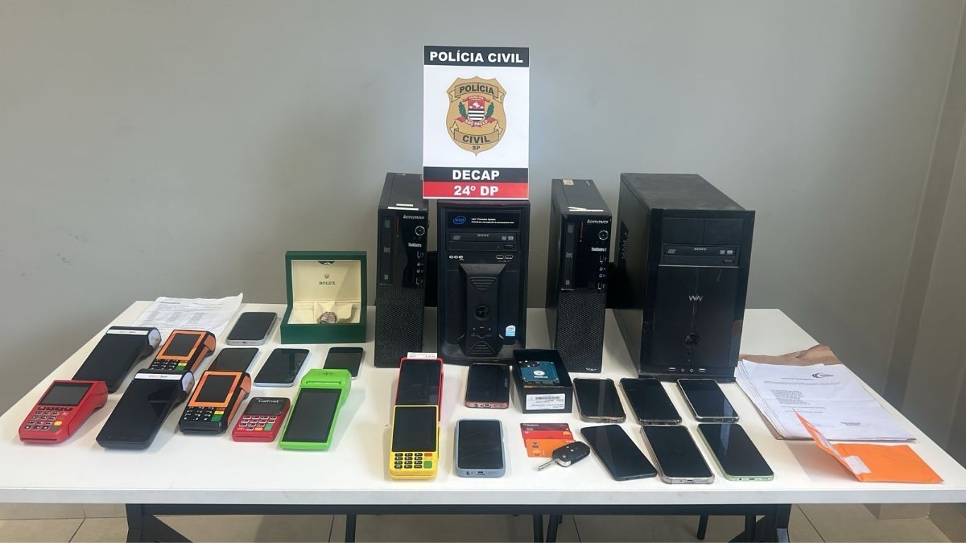 Quadrilha é presa suspeita de aplicar golpe de mais de R$ 750 mil contra idosa
