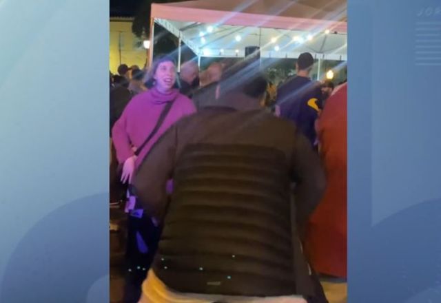 Casal é suspeito de racismo ao fazer gestos imitando macacos em roda de samba no Rio