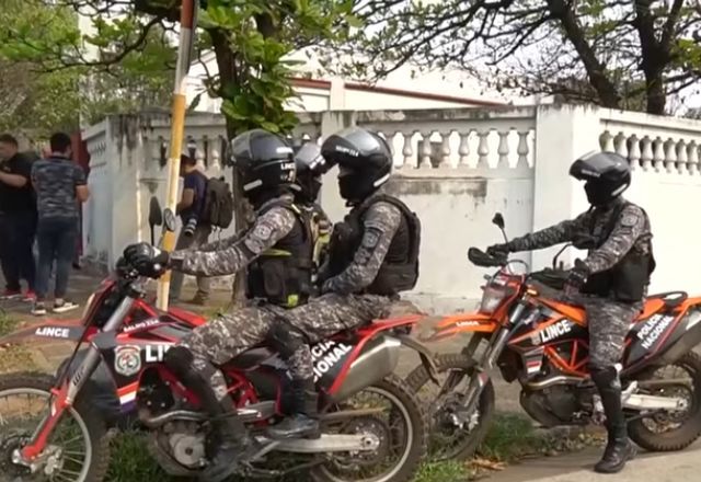 Deputado paraguaio é morto pela polícia em cidade fronteiriça com o Brasil 