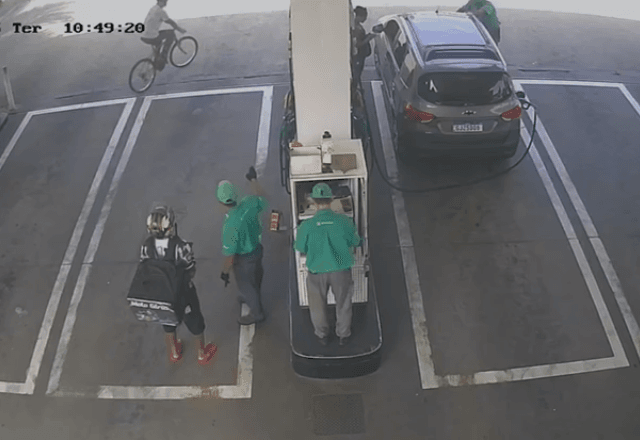 Polícia prende homem que atirou em frentista durante tentativa de assalto em SP Polícia prende homem que atirou em frentista durante tentativa de assalto em SP