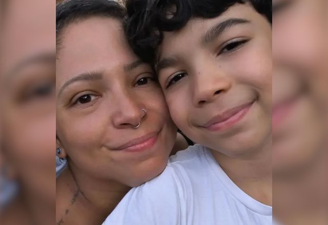 Emanoelle e o filho, Francisco, morreram na tarde de segunda-feira (30) | Reprodução