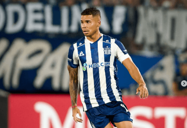 Jogador venezuelano Miguel Navarro, do Talleres - Reprodução