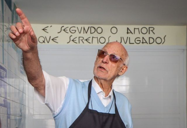 10 parlamentares retiram apoio de CPI sobre o padre Júlio Lancellotti