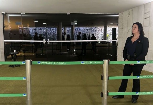 Dia parado na Câmara após oposição obstruir atividades em protesto contra prisão domiciliar de Bolsonaro | Gabriela Tunes/SBT