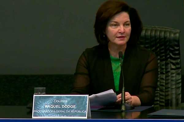 Dodge é contra foro privilegiado para ministro do turismo; Fux rejeita pedido