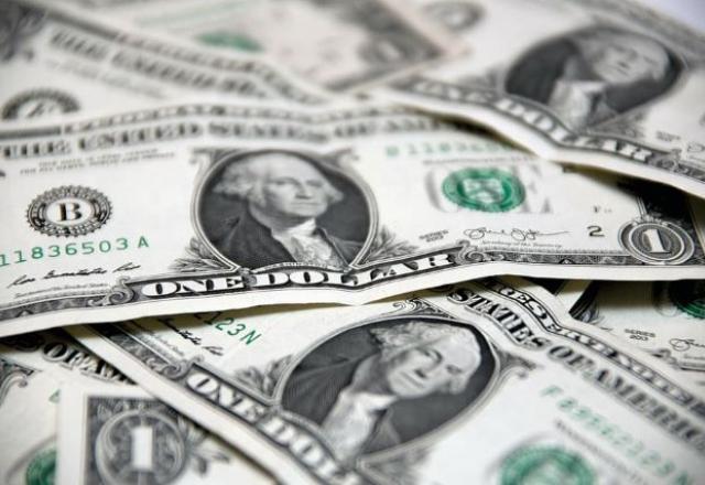 Dólar
