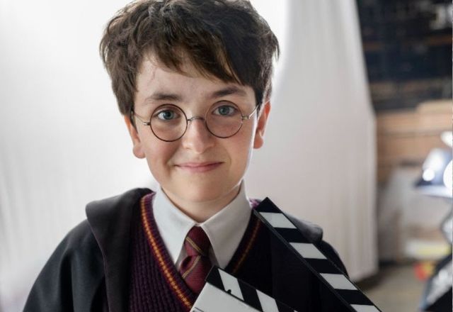 Harry Potter: HBO divulga primeira foto de Dominic McLaughlin como o bruxinho da nova série