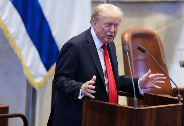 Donald Trump em discurso no Parlamento de Israel 