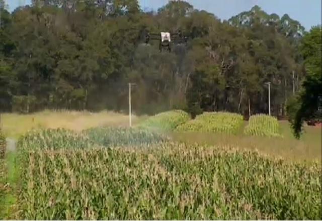 Uso de drones aumenta no Brasil e chega à agricultura Uso de drones aumenta no Brasil e chega à agricultura