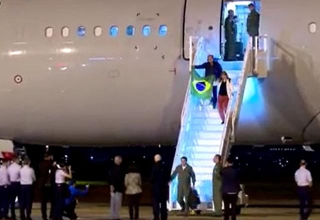 Brasil Agora: primeiros 211 brasileiros repatriados chegam ao Brasil (Reprodução/EBC)