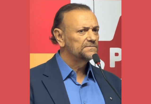 Presidente do PT diz que Flávio Bolsonaro é herança do autoritarismo e fascismo