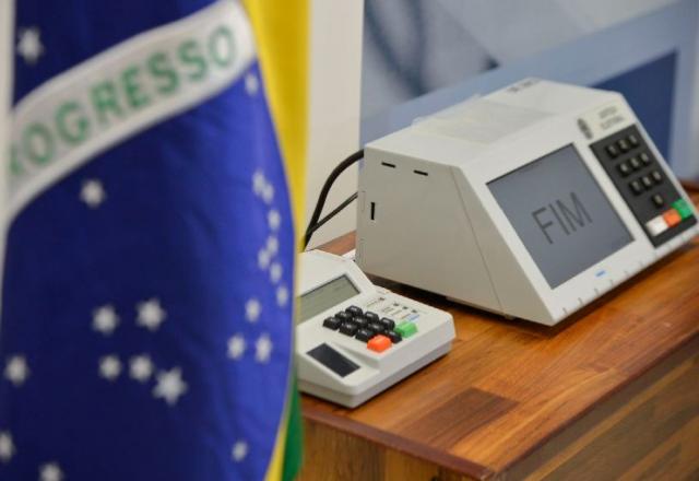 Eleitores não podem ser presos a partir desta 3ª feira
