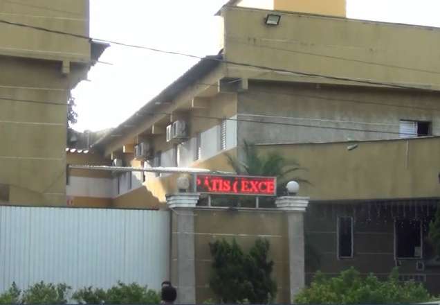 Elevador de motel despenca e deixa três feridos na Grande SP
