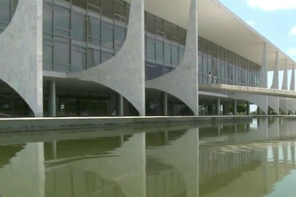 Em denúncia de Rodrigo Janot, apenas três pessoas estão em liberdade