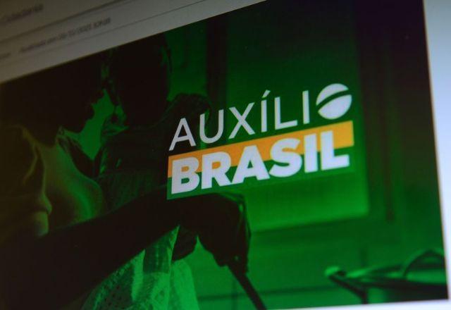 Em outubro, 21,1 milhões de famílias devem ser beneficiadas pelo programa | Agência Brasil