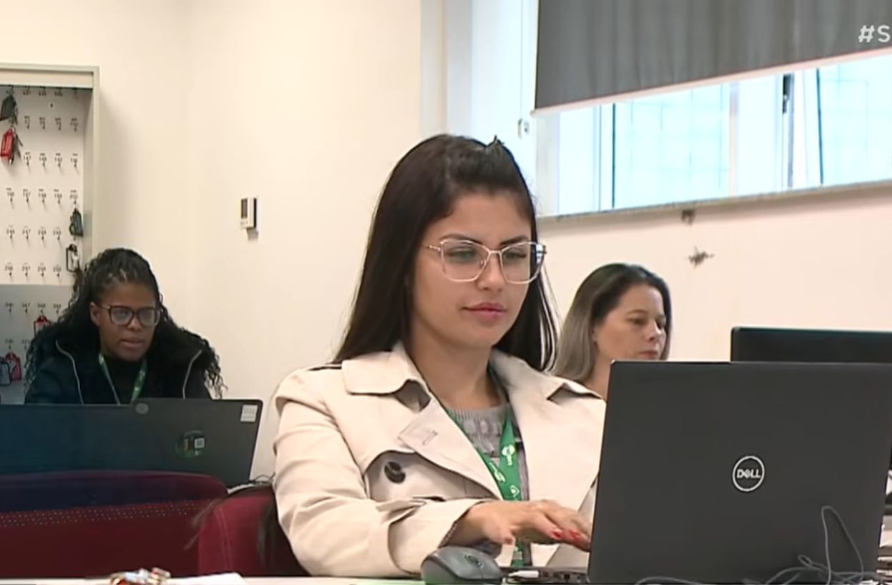 Empreendedorismo feminino atinge recorde no Brasil com 2 milhões de negócios, aponta Sebrae - SBT News