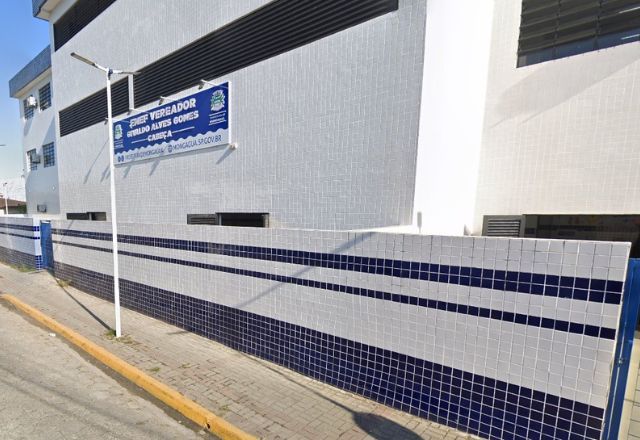 Aluno com autismo é espancado em escola no litoral de São Paulo Aluno com autismo é espancado em escola no litoral de São Paulo