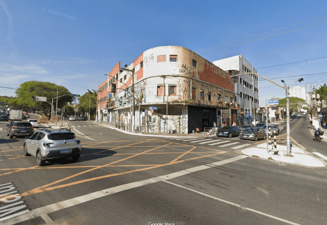 Esquina das avenidas Vila Ema e Salim Farah Maluf, na Vila Prudente, zona leste de SP | Reprodução Google Maps