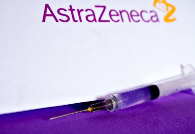 Vacina da AstraZeneca. Foto: Adriana Toffetti/A7 Press/Estadão Conteúdo