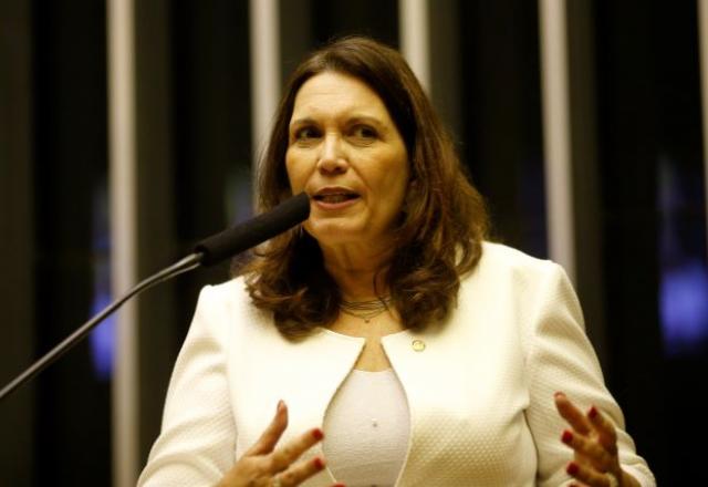 A deputada Bia Kicis (PSL-DF) é uma das defensoras mais aguerridas de Bolsonaro na Câmara. Foto: Dida Sampaio/Estadão Conteúdo
