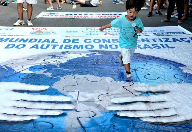 Estima-se que 460 mil pessoas sejam atendidas pela iniciativa | Agência Brasil