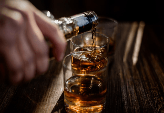 Estudo mostra que beber em excesso pode afetar capacidade de tomar decisões | Freepik