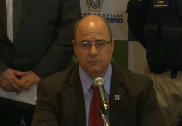 "Eu comemorei a vida", diz Witzel sobre celebração na ponte Rio-Niterói "Eu comemorei a vida", diz Witzel sobre celebração na ponte Rio-Niterói