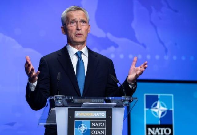 Otan diz que Rússia está usando força para tentar reescrever história Otan diz que Rússia está usando força para tentar reescrever história