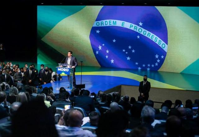 Para petistas, Moro em campanha atrapalha Bolsonaro