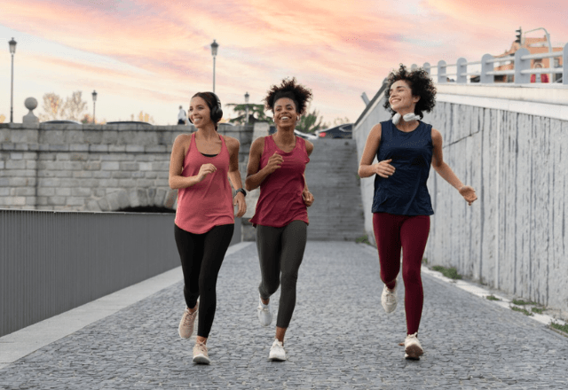 Exercícios físicos exigem adaptação fisiológica e hábitos saudáveis | Freepik