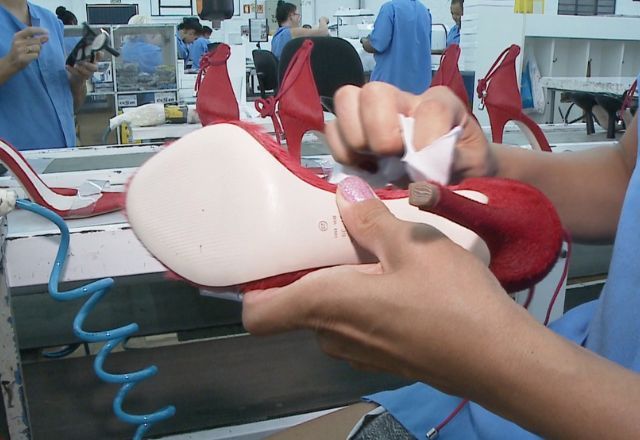 Fábrica impactada pela taxação dos EUA | Foto: Reprodução/SBT RS