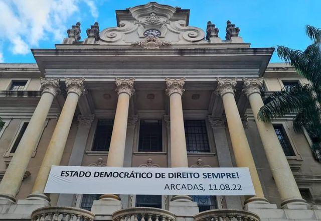 Divulgação da carta foi feita em meio ao constante ataque do presidente Jair Bolsonaro (PL) ao sistema eleitoral | Divulgação/FDUSP