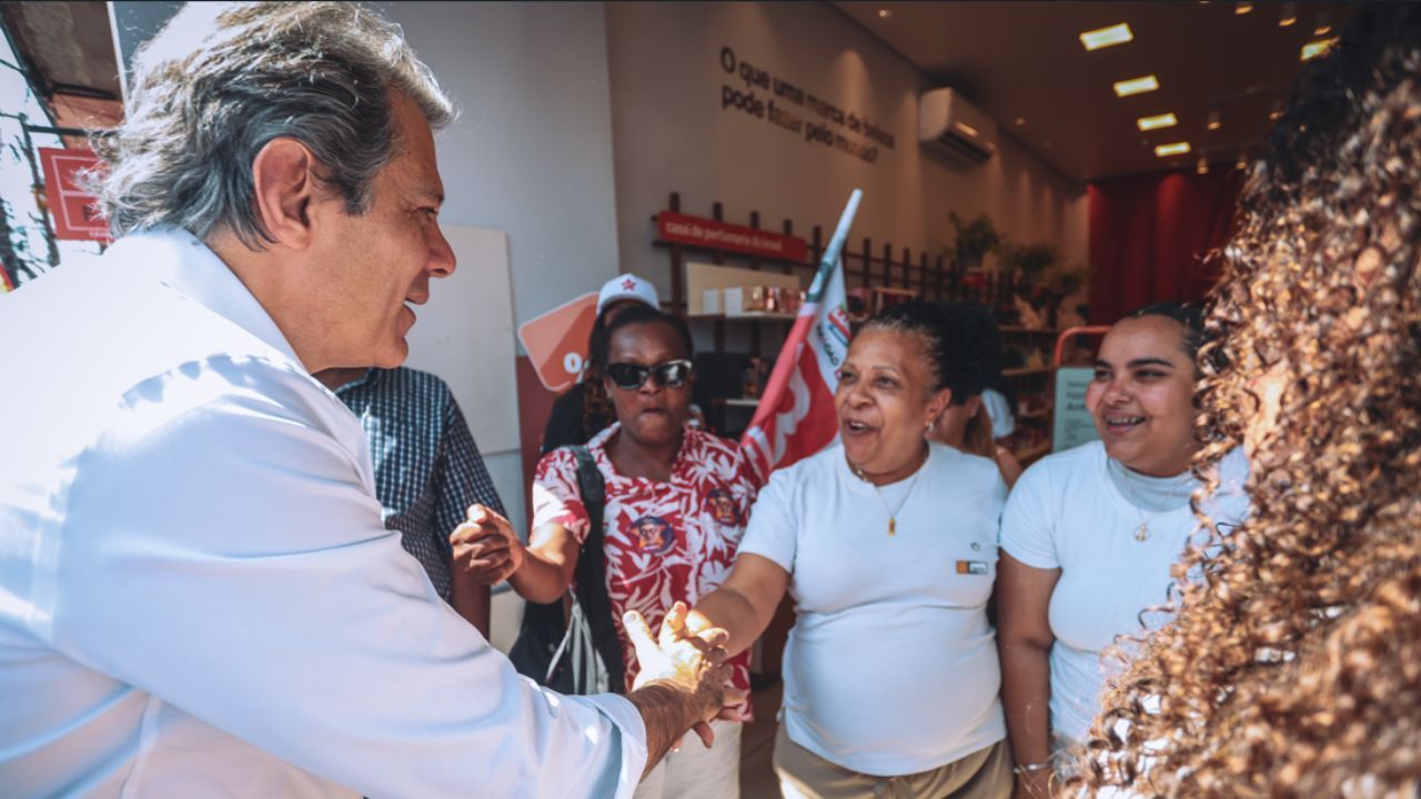 Haddad defende investimento em transporte na periferia