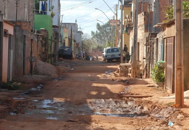 Pobreza diminui no Brasil em 2023 e atinge menor patamar desde 2012 | Reprodução/Agência Brasil